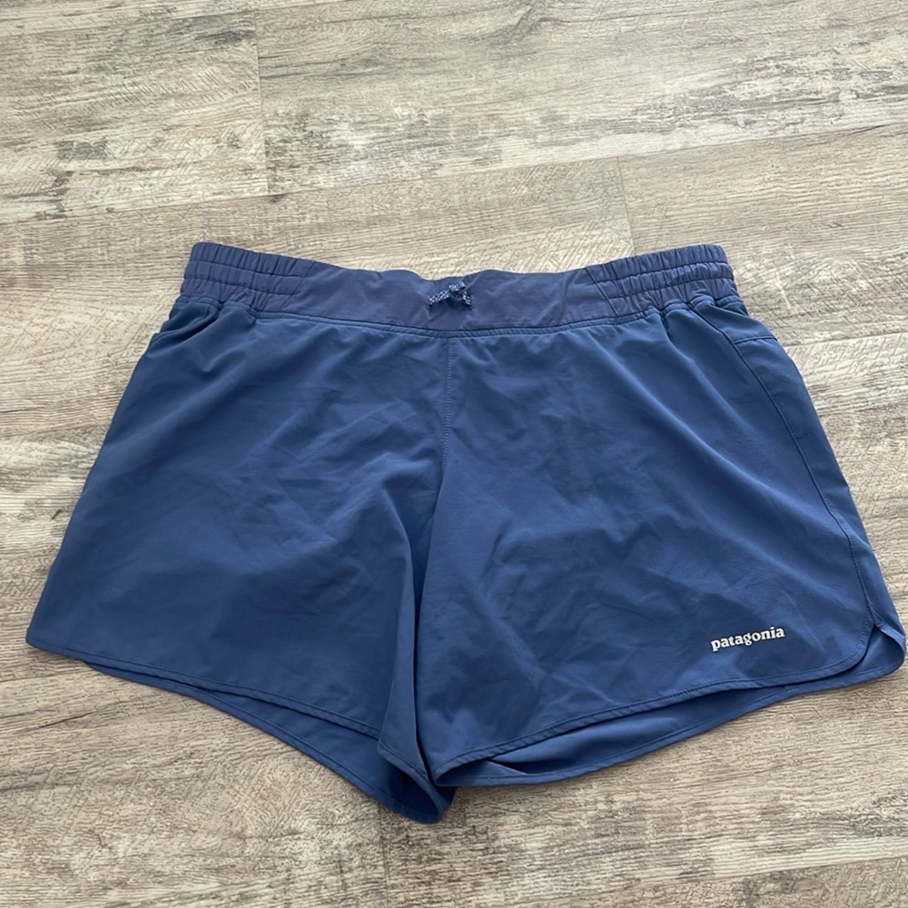 Patagonia - Womens Nine Trails Shorts - 4"